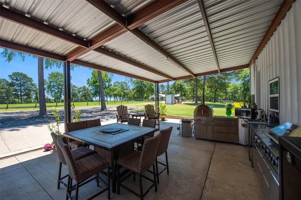 1 Fm 3179 Huntsville, TX 77340