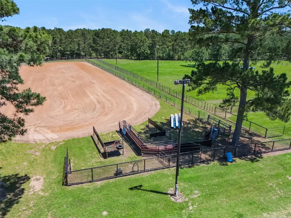 1 Fm 3179 Huntsville, TX 77340