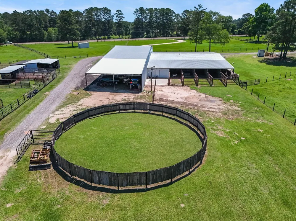 1 Fm 3179 Huntsville, TX 77340