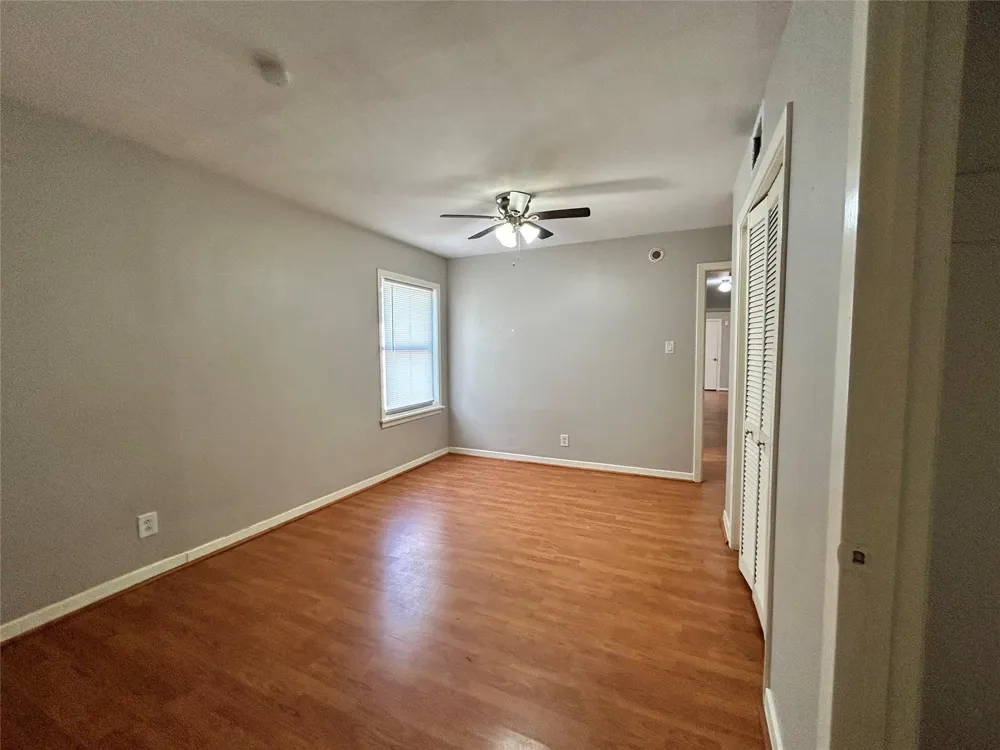 914 Elton Street Houston, TX 77034