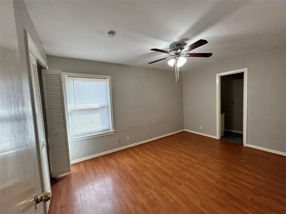914 Elton Street Houston, TX 77034
