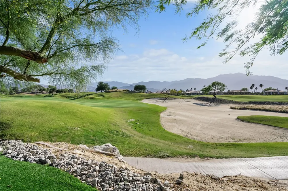 68 Royal Saint Georges Way Rancho Mirage, CA 92270