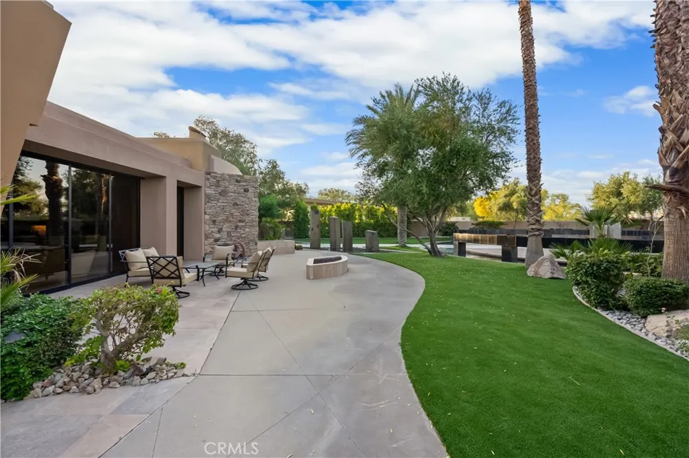 68 Royal Saint Georges Way Rancho Mirage, CA 92270