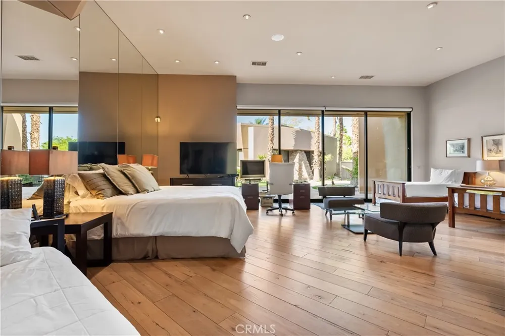 68 Royal Saint Georges Way Rancho Mirage, CA 92270