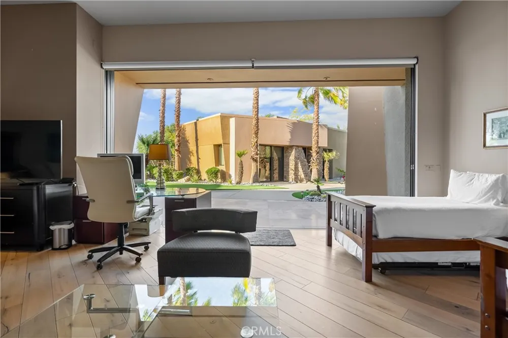 68 Royal Saint Georges Way Rancho Mirage, CA 92270