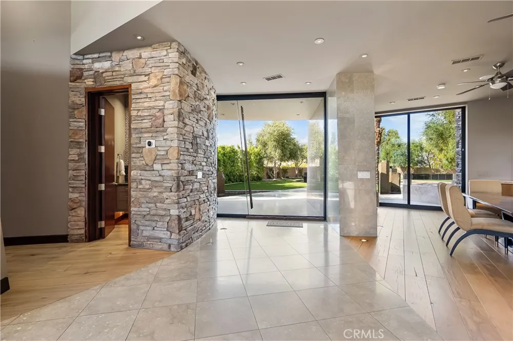 68 Royal Saint Georges Way Rancho Mirage, CA 92270