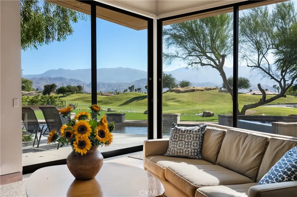 68 Royal Saint Georges Way Rancho Mirage, CA 92270