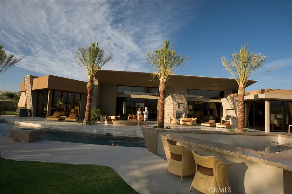 68 Royal Saint Georges Way Rancho Mirage, CA 92270