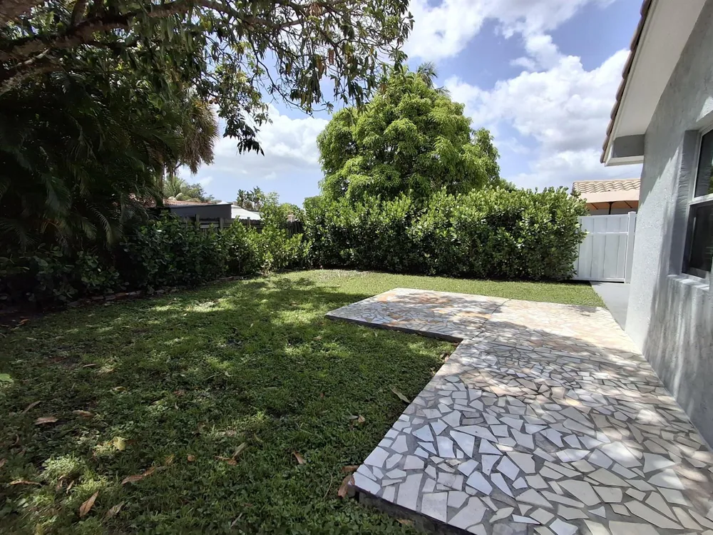 3731 NW 110TH AVENUE NW #A-B Coral Springs, FL 33065