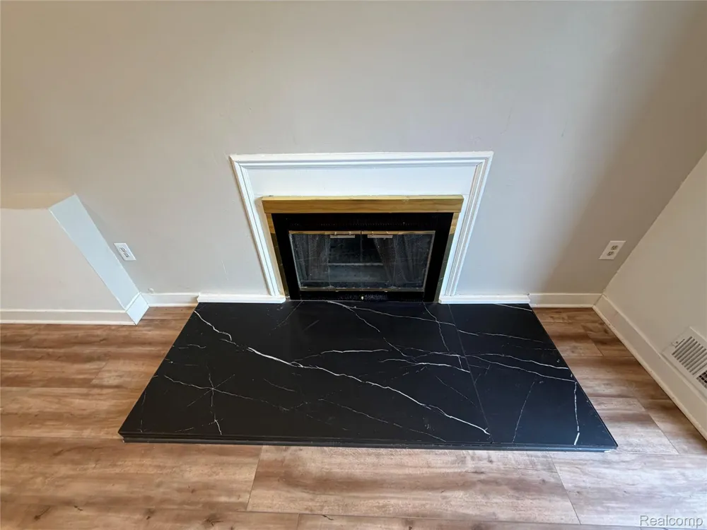23260 CRANBROOKE DRIVE Novi City, MI 48375