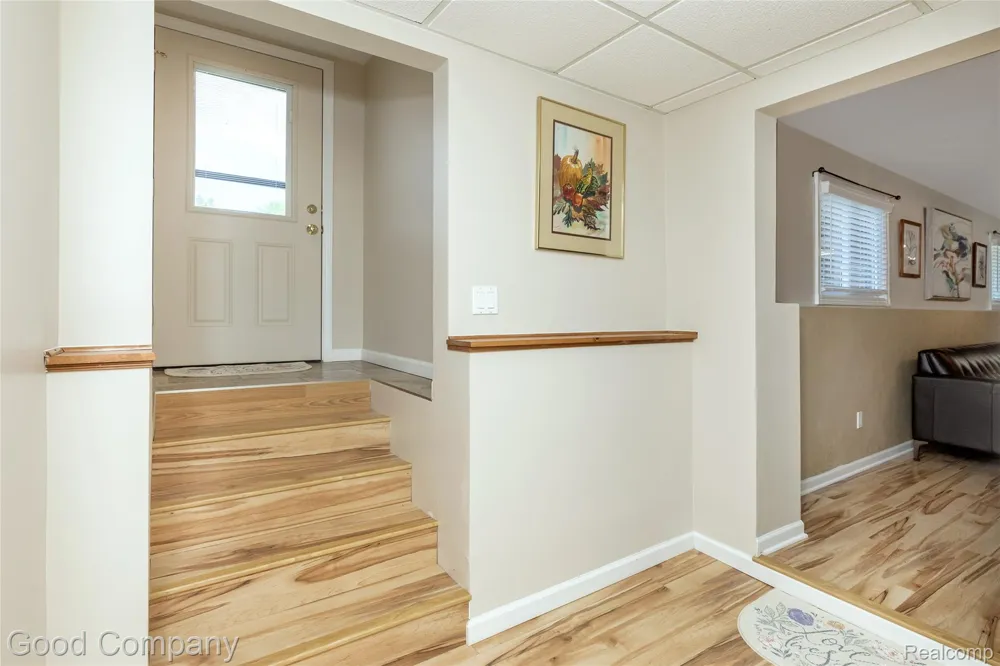 5410 Edgar Road Clarkston City, MI 48346