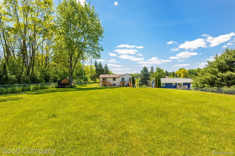 5410 Edgar Road Clarkston City, MI 48346