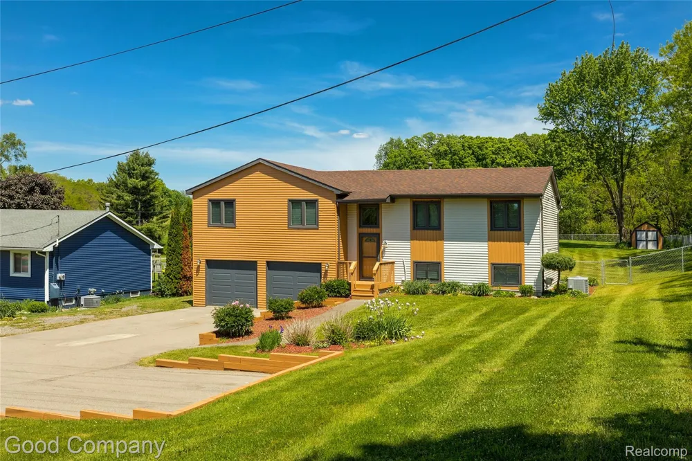 5410 Edgar Road Clarkston City, MI 48346