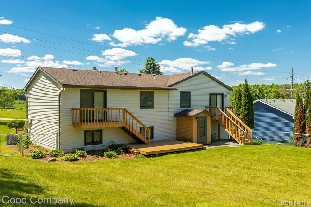 5410 Edgar Road Clarkston City, MI 48346