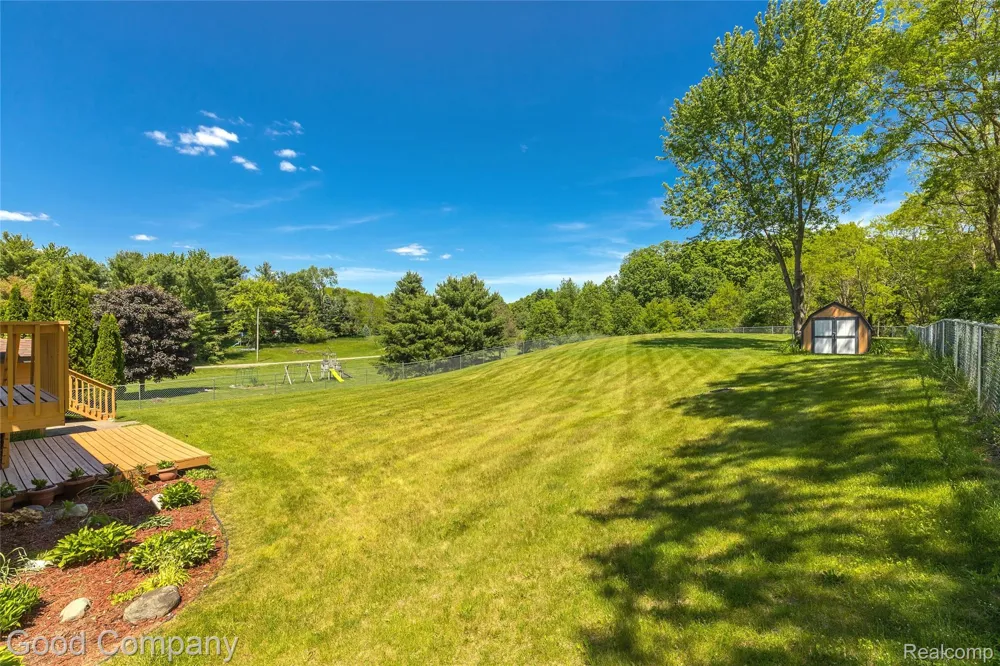 5410 Edgar Road Clarkston City, MI 48346