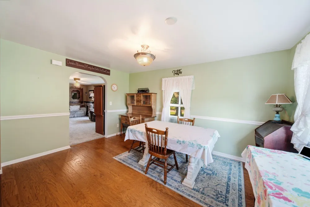 11632 Wheaton Road Cement City, MI 49233