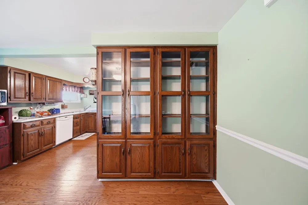 11632 Wheaton Road Cement City, MI 49233