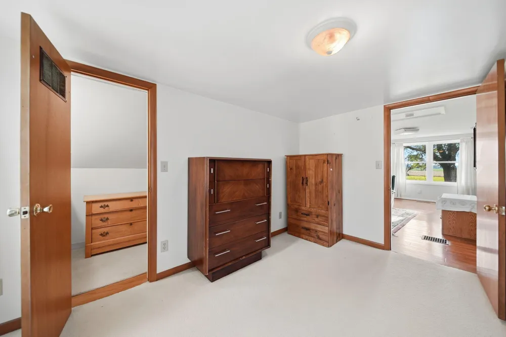 11632 Wheaton Road Cement City, MI 49233