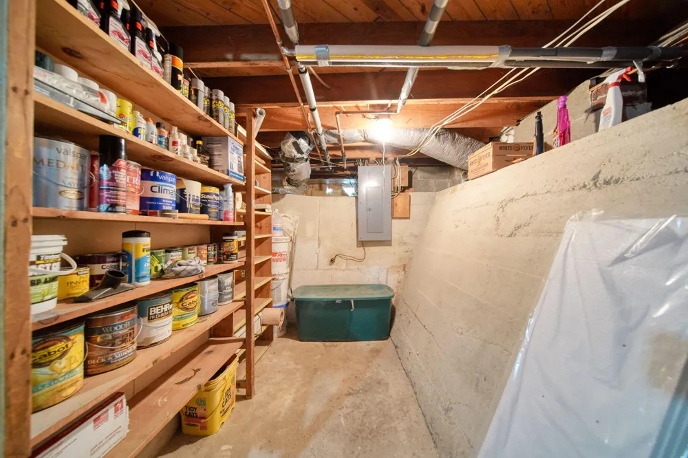 11632 Wheaton Road Cement City, MI 49233