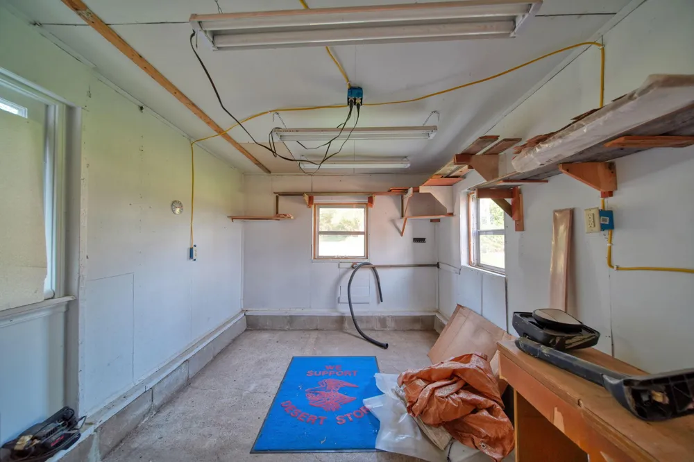11632 Wheaton Road Cement City, MI 49233