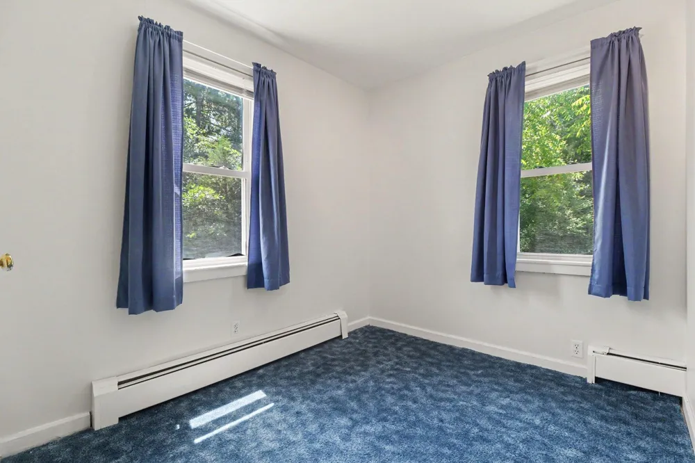 5062 Tyrone Street Ypsilanti, MI 48197