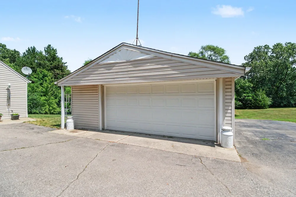 5062 Tyrone Street Ypsilanti, MI 48197