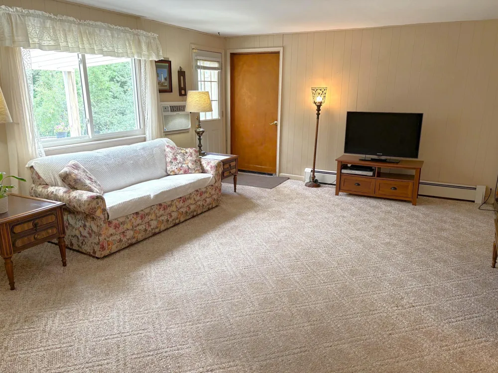 5062 Tyrone Street Ypsilanti, MI 48197