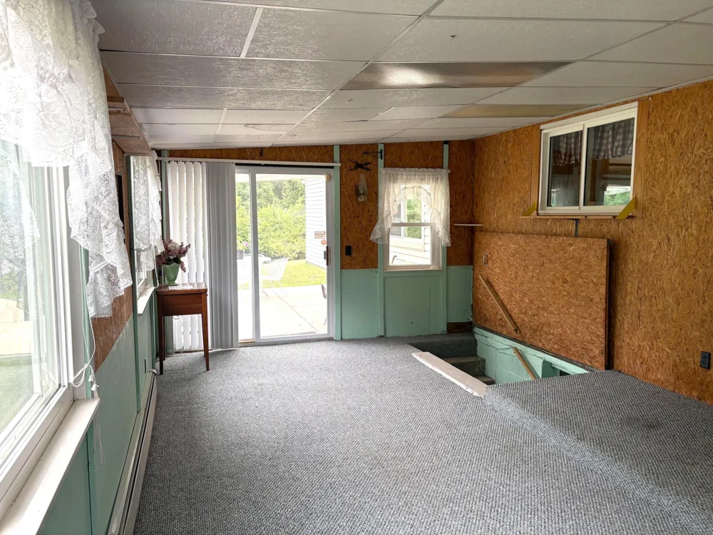 5062 Tyrone Street Ypsilanti, MI 48197