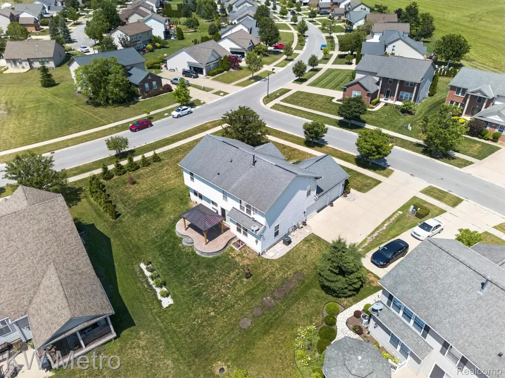 27886 Bluebird Drive Huron Charter Township, MI 48134