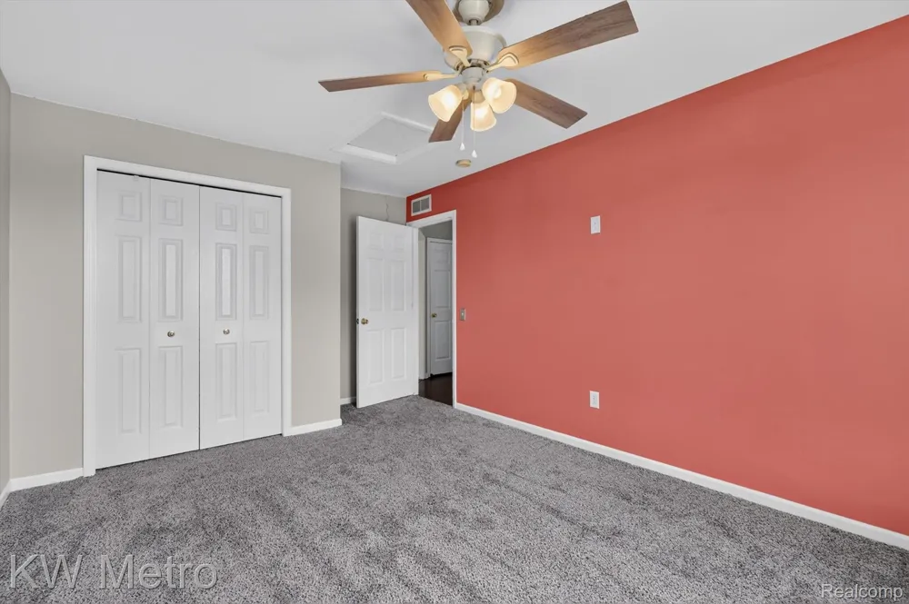 27886 Bluebird Drive Huron Charter Township, MI 48134