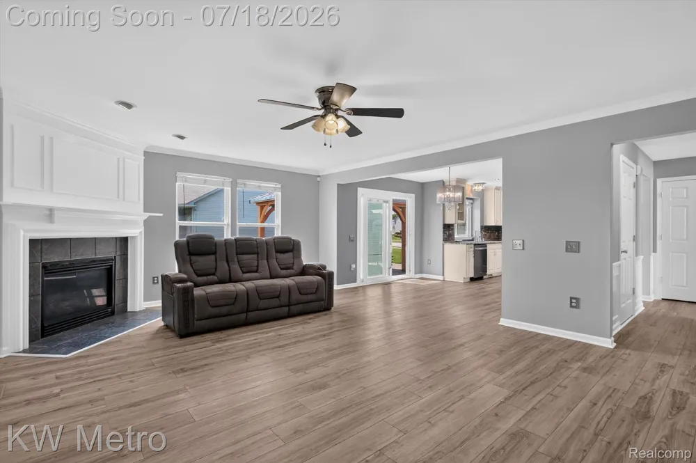 27886 Bluebird Drive Huron Charter Township, MI 48134