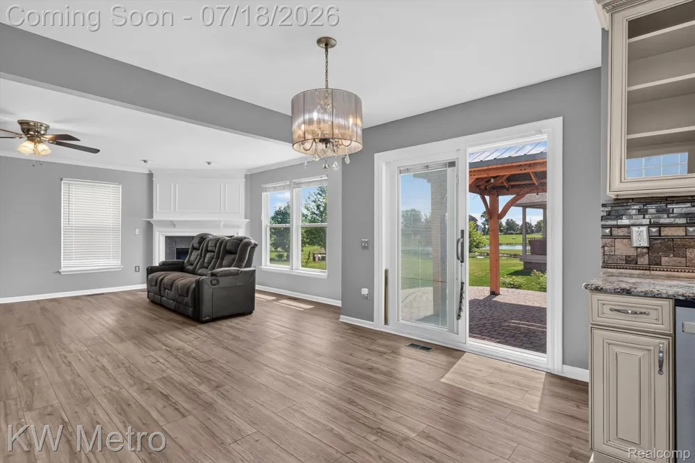 27886 Bluebird Drive Huron Charter Township, MI 48134