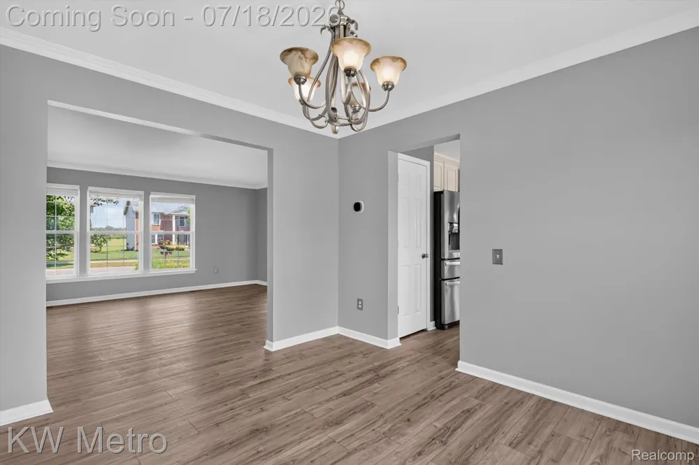 27886 Bluebird Drive Huron Charter Township, MI 48134