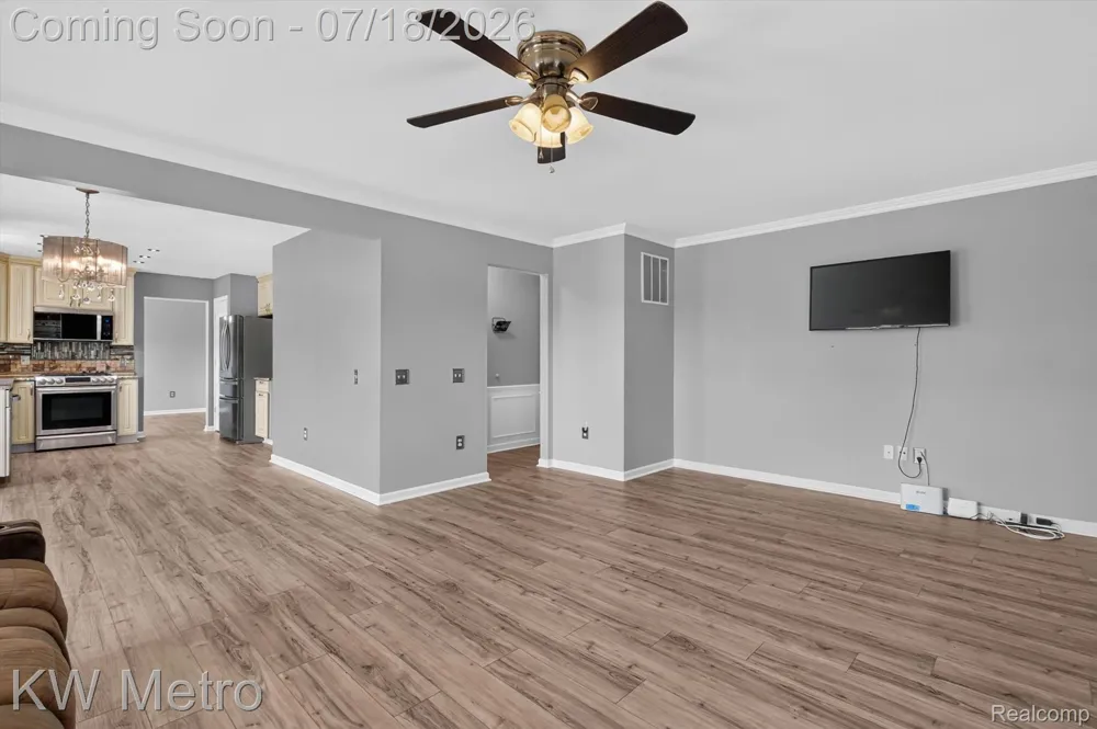 27886 Bluebird Drive Huron Charter Township, MI 48134