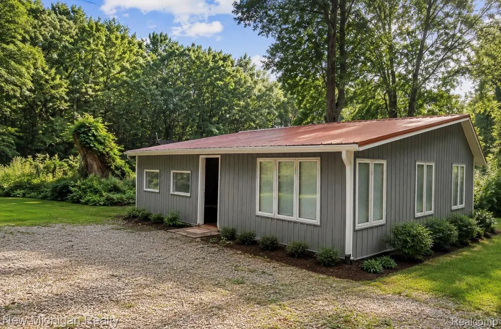 107 Hunter Drive Lincoln Township, MI 48632