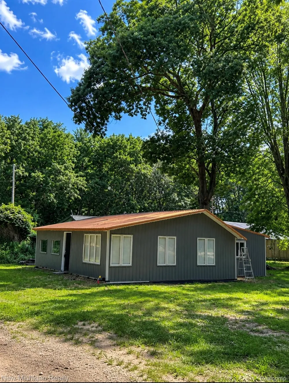 107 Hunter Drive Lincoln Township, MI 48632