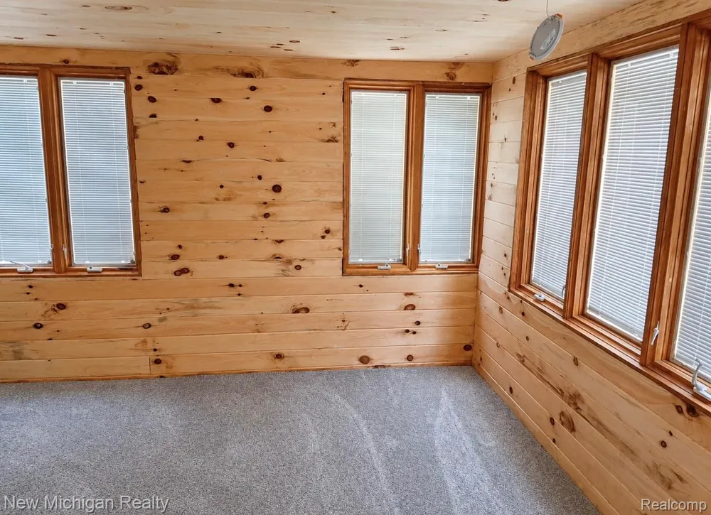 107 Hunter Drive Lincoln Township, MI 48632