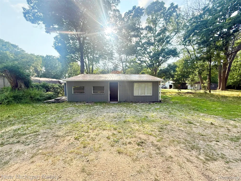 107 Hunter Drive Lincoln Township, MI 48632