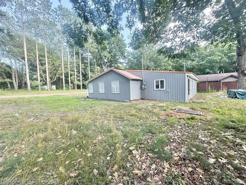 107 Hunter Drive Lincoln Township, MI 48632