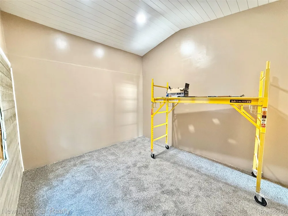 107 Hunter Drive Lincoln Township, MI 48632