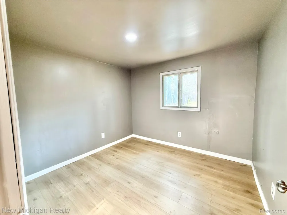 107 Hunter Drive Lincoln Township, MI 48632