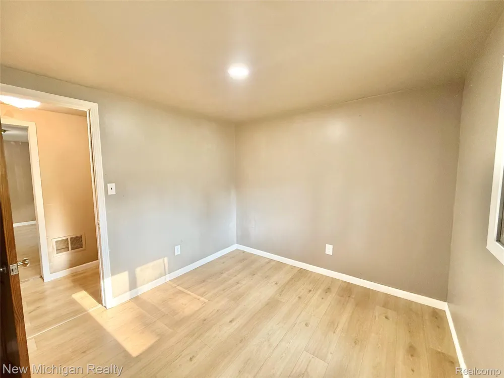 107 Hunter Drive Lincoln Township, MI 48632