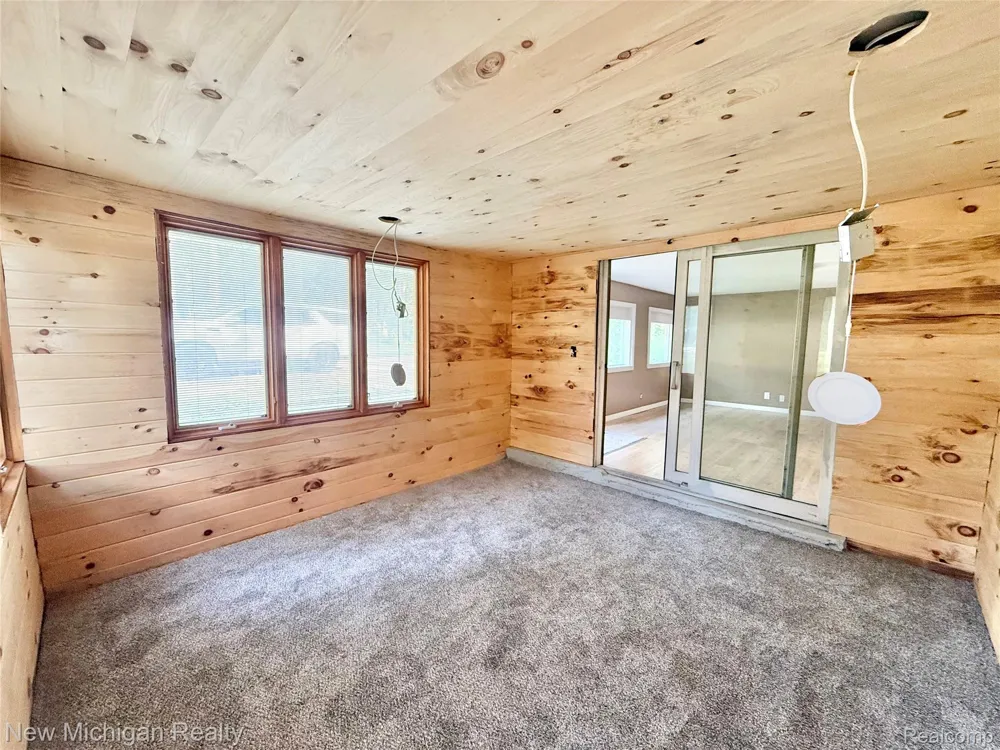 107 Hunter Drive Lincoln Township, MI 48632