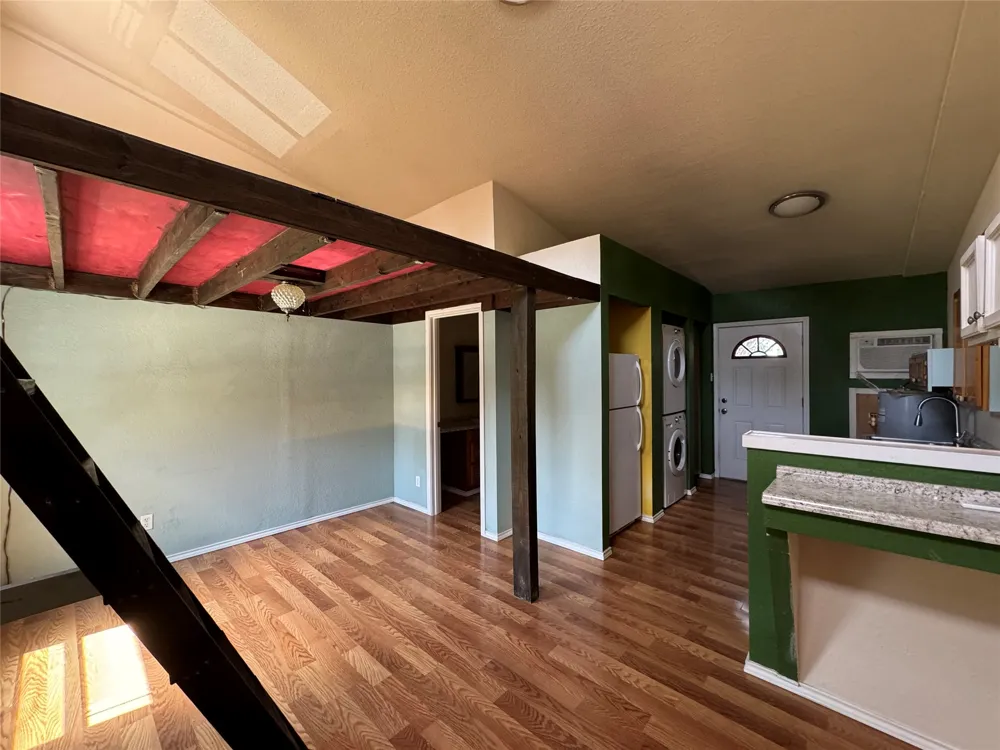 1108 W McCarty Lane #C San Marcos, TX 78666