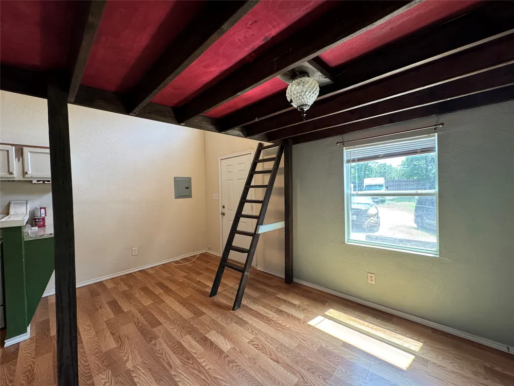 1108 W McCarty Lane #C San Marcos, TX 78666