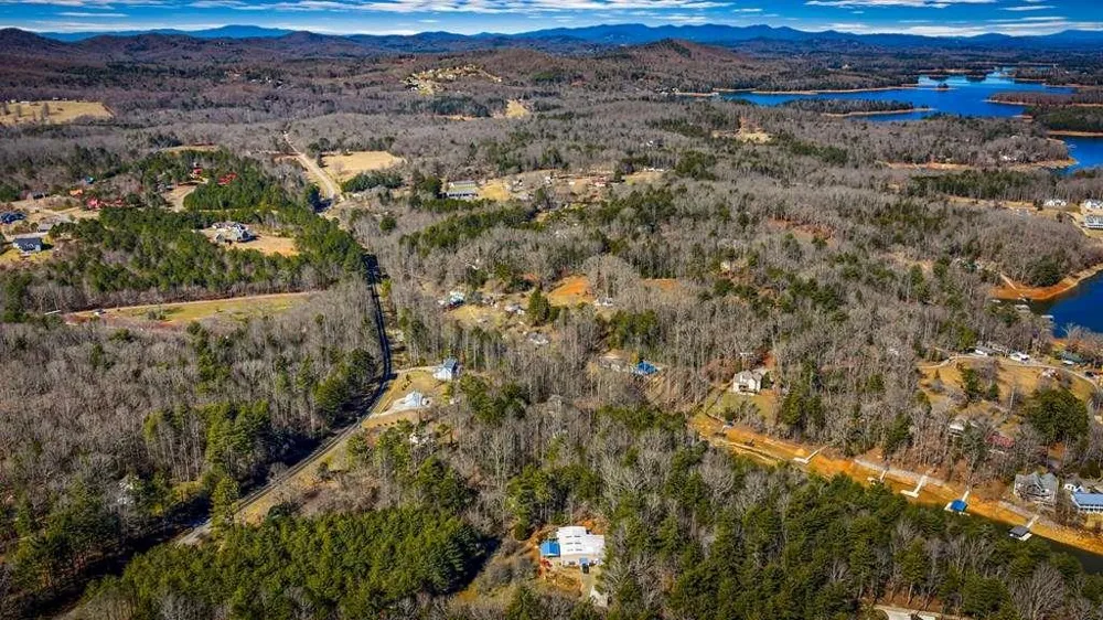 102 Captains Cove Blairsville, GA 30512