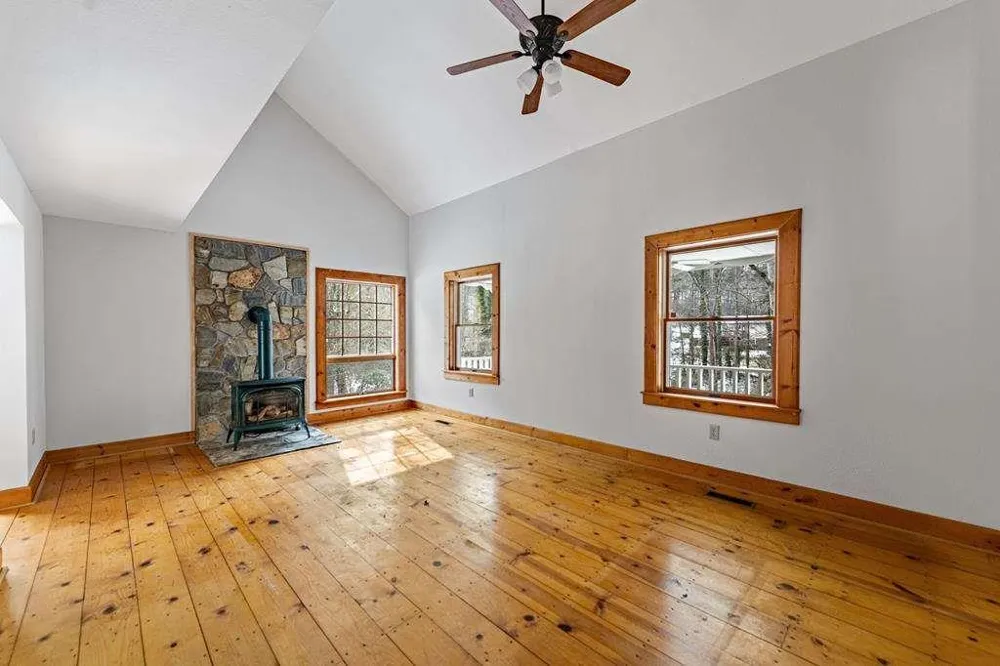102 Captains Cove Blairsville, GA 30512