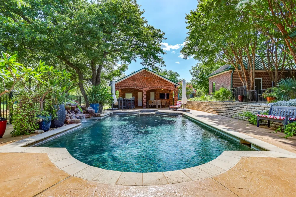 4600 E Bankhead Highway Hudson Oaks, TX 76087