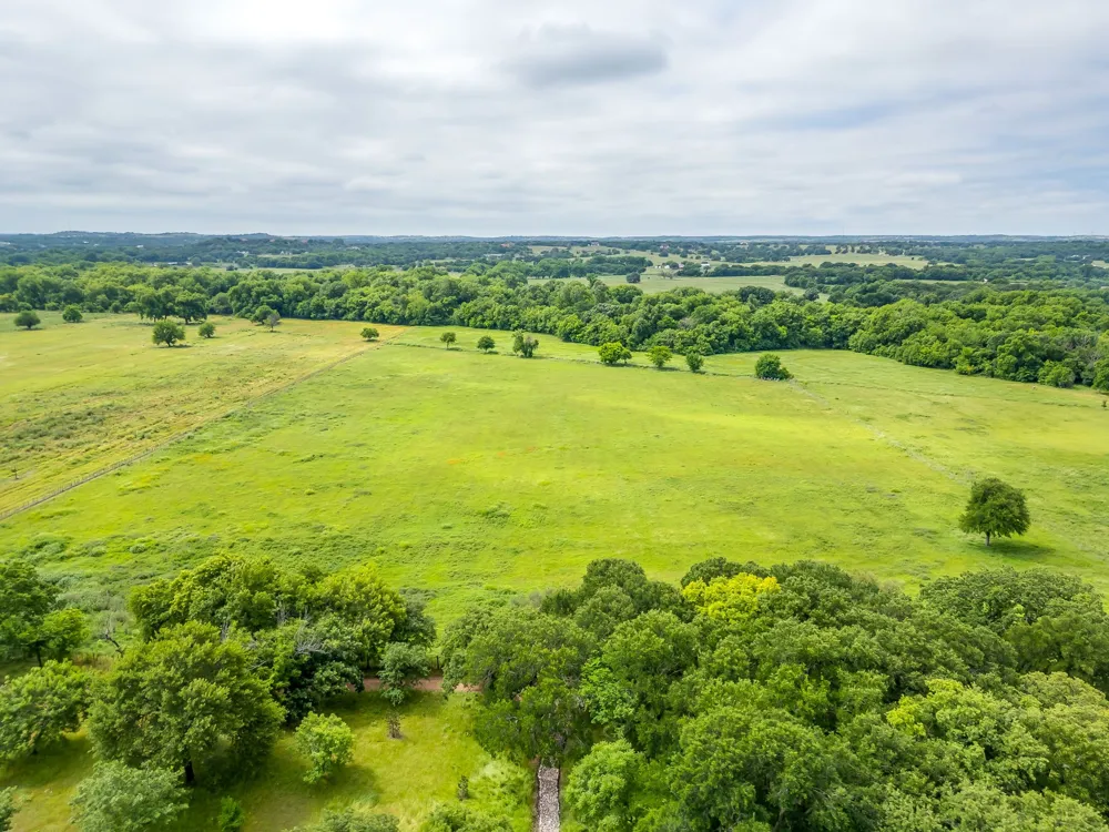 4600 E Bankhead Highway Hudson Oaks, TX 76087