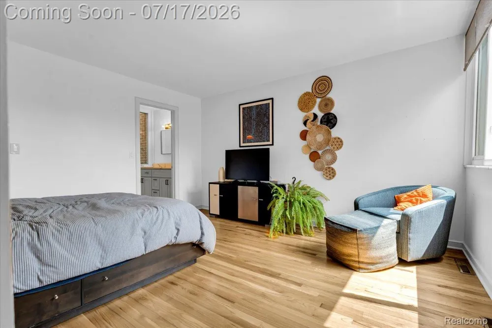 1243 Navarre Place Detroit City, MI 48207